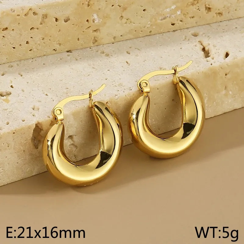 Gold-tone hollow hoop earrings, one pair, supplier SKU NH32076103