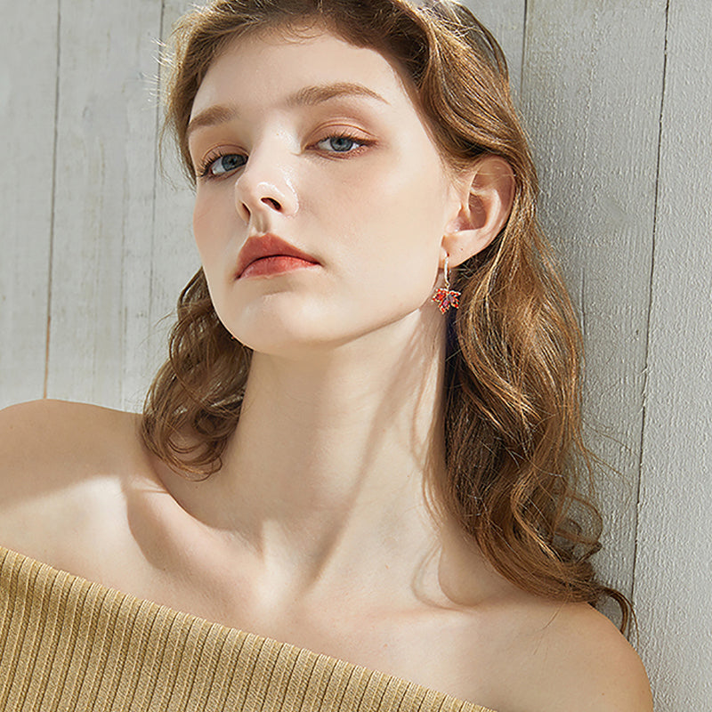 Crimson Maple Clips — product and styling view 8